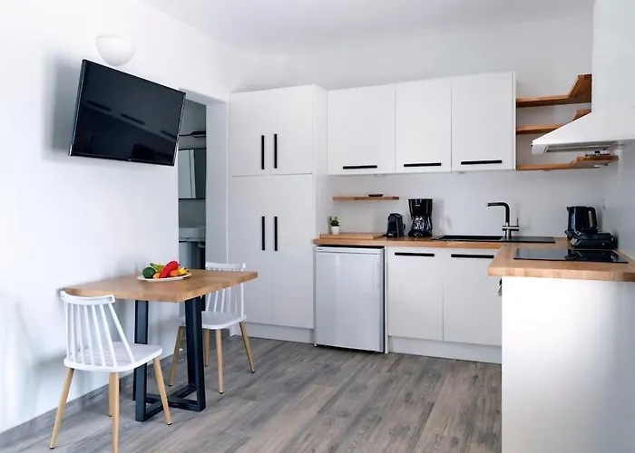 Jasmine House * Isterni (Paros)